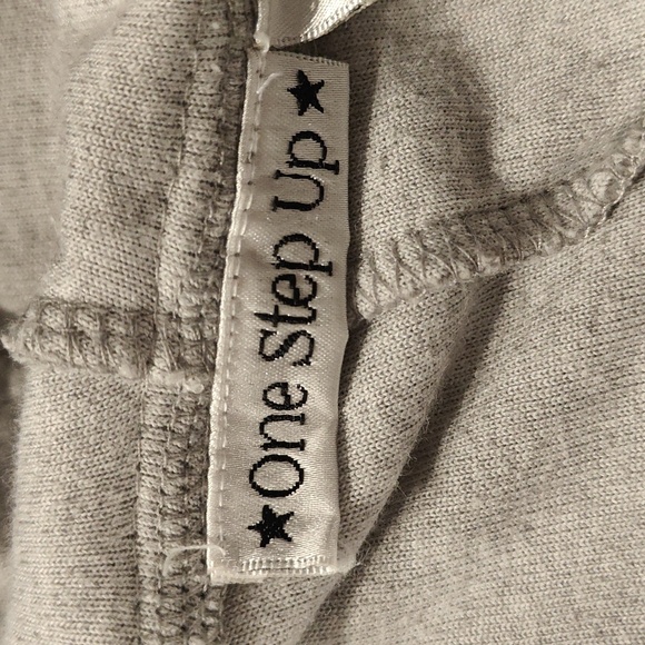 One step up one piece jogger - Picture 10 of 11